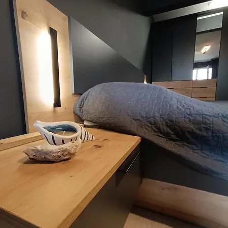 вселена Apartment Varna