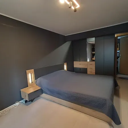 вселена Apartment *